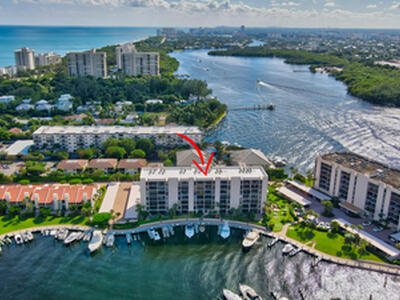 2687 N Ocean Boulevard, Boca Raton, FL 33431