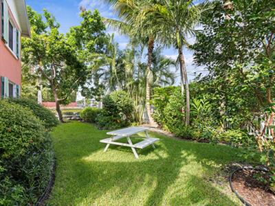 102 SE 7th Avenue, Delray Beach, FL 33483