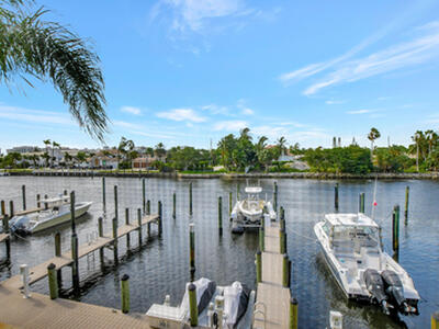 270 Captains Walk, Delray Beach, FL 33483