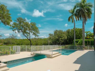 8902 SE Marina Bay Drive, Hobe Sound, FL 33455