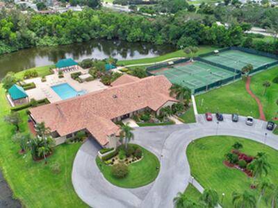 5817 Parkwalk Drive, Boynton Beach, FL 33472