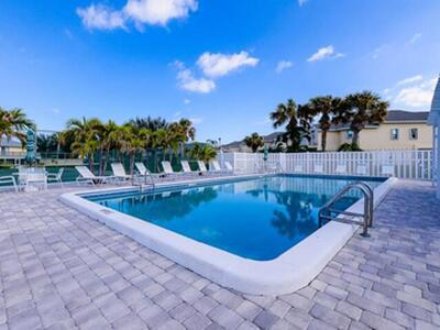 4140 NE Breakwater Drive, Jensen Beach, FL 34957