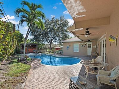 2220 W Pineridge Court, Delray Beach, FL 33444