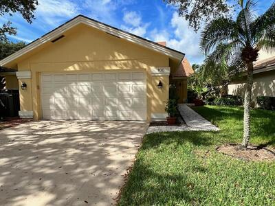 100 Cape Pointe Circle, Jupiter, FL 33477