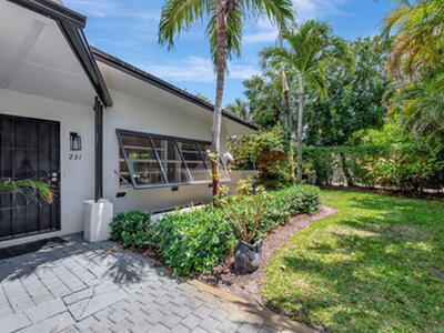 231 SE 3rd Avenue, Delray Beach, FL 33483