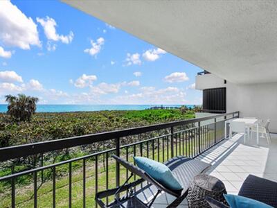 4050 N Ocean Drive, Singer Island, FL 33404