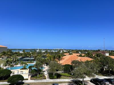 6 Harbour Isle Ph02 Drive E, Fort Pierce, FL 34949