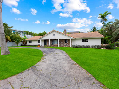 949 Seagate Drive, Delray Beach, FL 33483