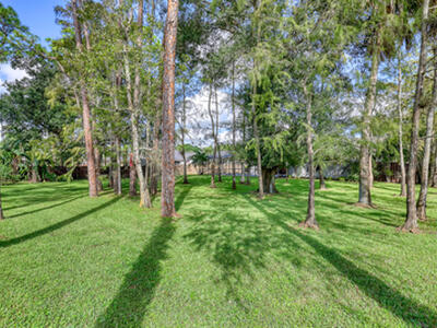 13475 La Mirada Circle, Wellington, FL 33414