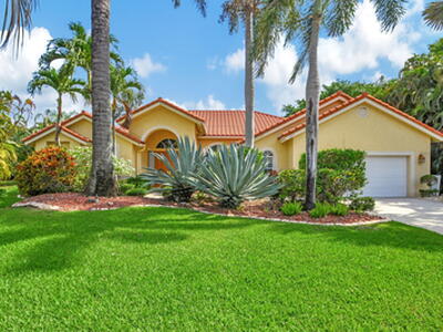 8017 Desmond Drive, Boynton Beach, FL 33472