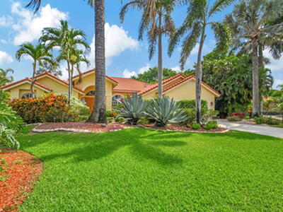 8017 Desmond Drive, Boynton Beach, FL 33472