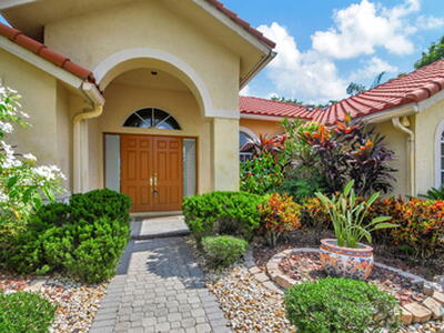 8017 Desmond Drive, Boynton Beach, FL 33472