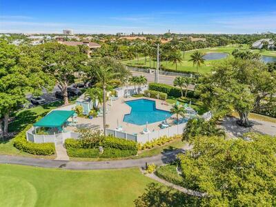 204 Clubhouse Circle, Jupiter, FL 33477