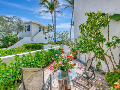 2115 S Ocean Boulevard, Delray Beach, FL 33483