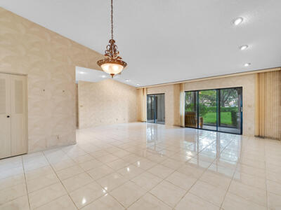 10944 Water Oak Manor, Boca Raton, FL 33498