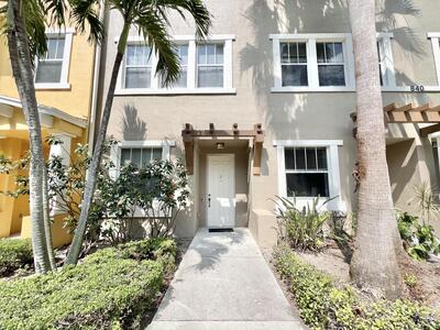 840 Marina Del Ray Lane, West Palm Beach, FL 33401