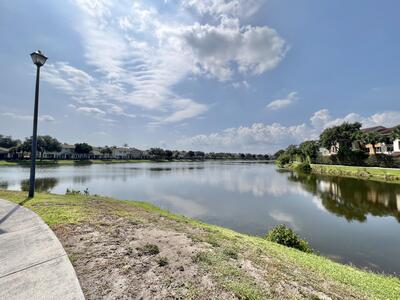 840 Marina Del Ray Lane, West Palm Beach, FL 33401