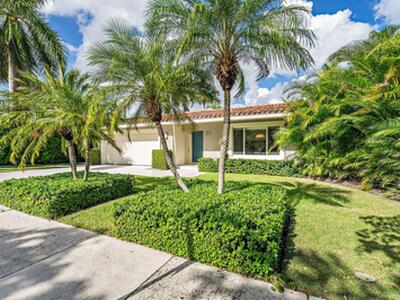 157 Worth Court N, West Palm Beach, FL 33405