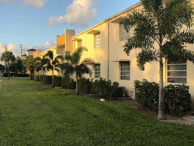 4850 NE 5th Avenue, Boca Raton, FL 33431