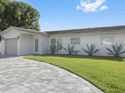 2798 NE 2nd Ave Avenue, Boca Raton, FL 33431