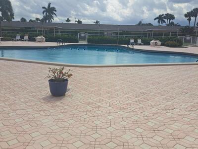 2665 W Dudley Drive W, West Palm Beach, FL 33415