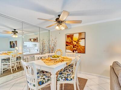 22 Abbey Lane, Delray Beach, FL 33446