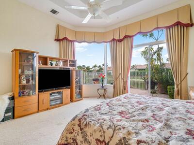 7081 Mallorca Crescent, Boca Raton, FL 33433