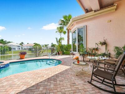 7081 Mallorca Crescent, Boca Raton, FL 33433