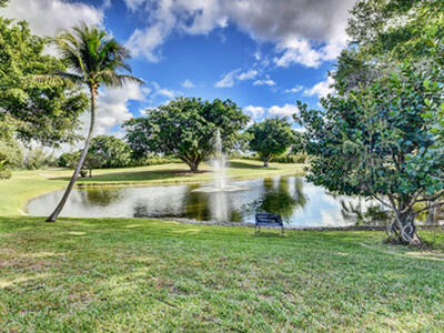 19652 Back Nine Drive, Boca Raton, FL 33498