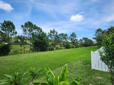 5375 NW Pine Trail Circle, Port Saint Lucie, FL 34983