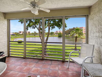 26 Abbey Lane, Delray Beach, FL 33446