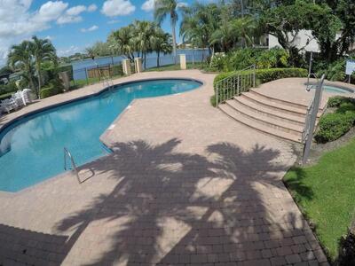 1791 Pierside Circle, Wellington, FL 33414