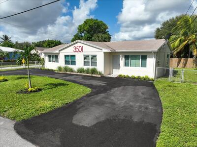 3501 Avenue E, Riviera Beach, FL 33404