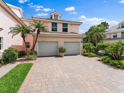 2905 Fairway Drive N, Jupiter, FL 33477