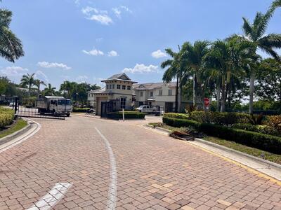 2007 Nassau Drive, Riviera Beach, FL 33404