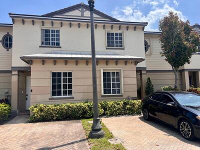 2007 Nassau Drive, Riviera Beach, FL 33404