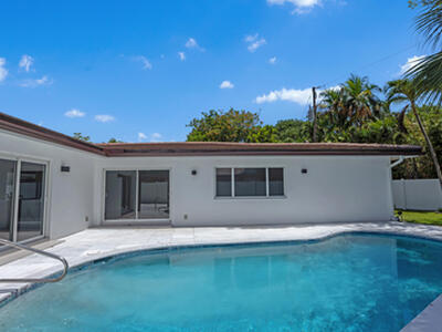 2556 Middle River Drive, Fort Lauderdale, FL 33305