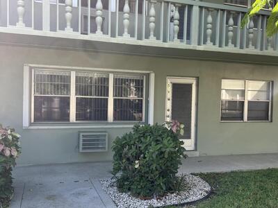 63 Easthampton C, West Palm Beach, FL 33417