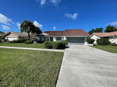 7619 W Country Club Boulevard, Boca Raton, FL 33487