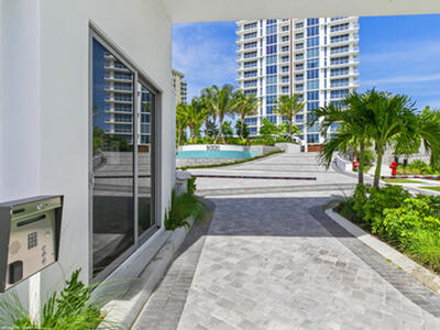 5000 N Ocean Drive, Singer Island, FL 33404