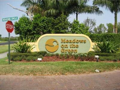 1220 Meadows Circle, Boynton Beach, FL 33436