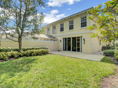 474 Capistrano Drive, Palm Beach Gardens, FL 33410