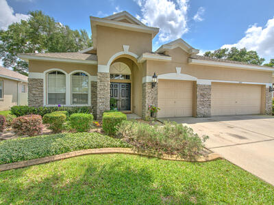 2611 Bonterra Boulevard, Valrico, FL 33594