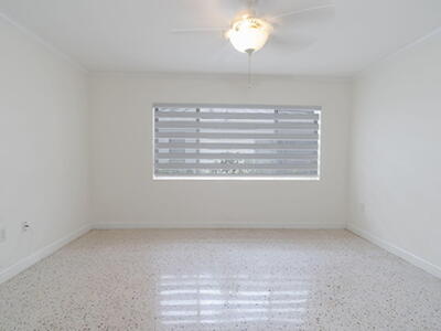 28 S Palmway, Lake Worth Beach, FL 33460