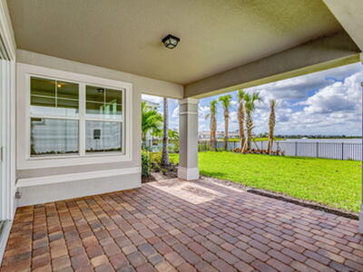 10382 Northbrook Circle, Palm Beach Gardens, FL 33412