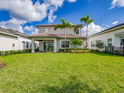 10382 Northbrook Circle, Palm Beach Gardens, FL 33412