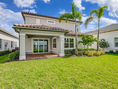 10382 Northbrook Circle, Palm Beach Gardens, FL 33412