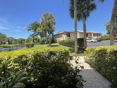 9261 Vista Del Lago, Boca Raton, FL 33428