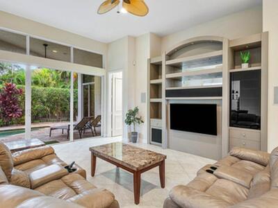 16295 Via Venetia W, Delray Beach, FL 33484