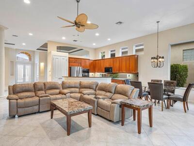 16295 Via Venetia W, Delray Beach, FL 33484